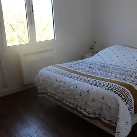 Maison Vue Sur La Tour 펜션 *