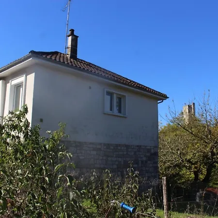 Maison Vue Sur La Tour Feriehus